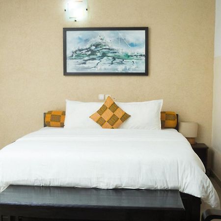 Hotel Seaside Lome Exterior photo